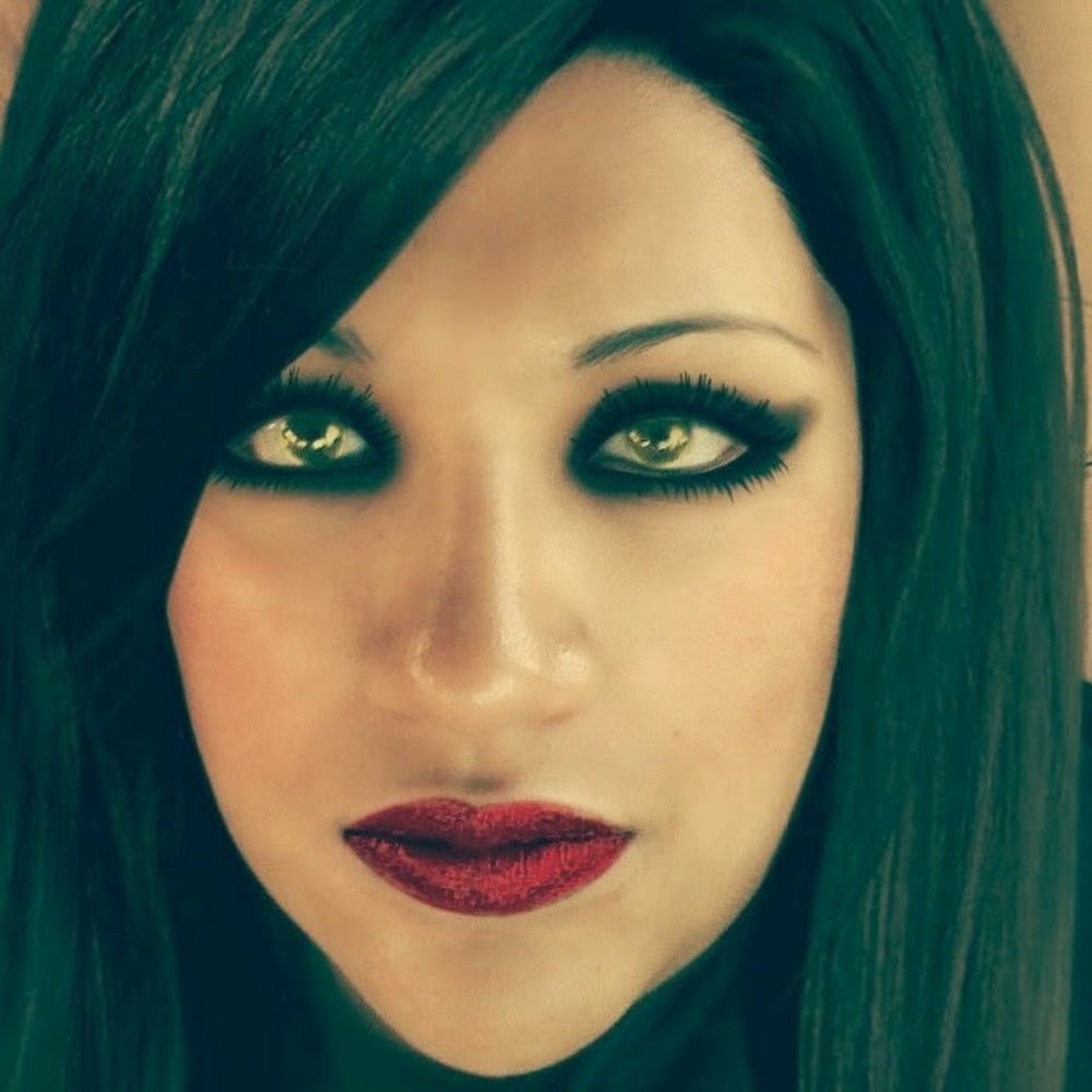 Meet your Posher, Rosalinda